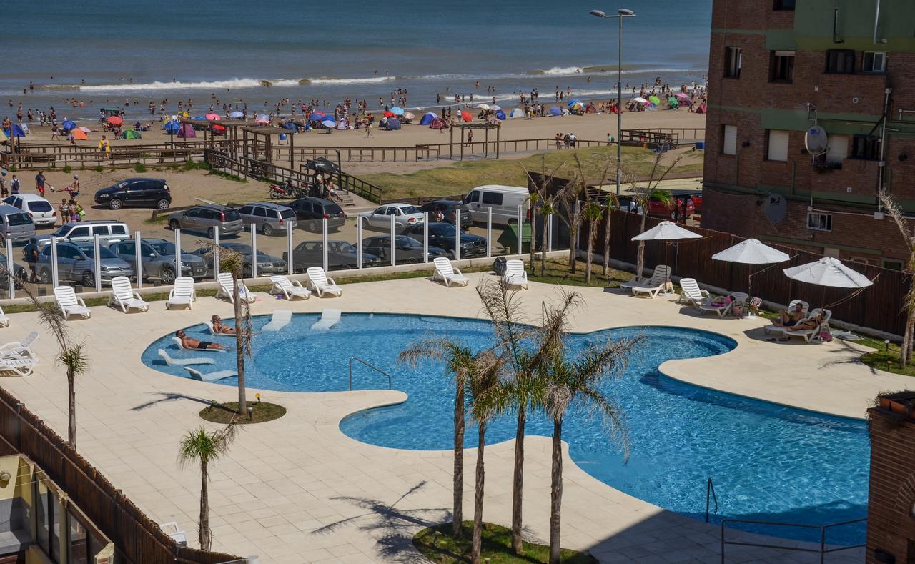 Hotel Reviens Pinamar Esterno foto