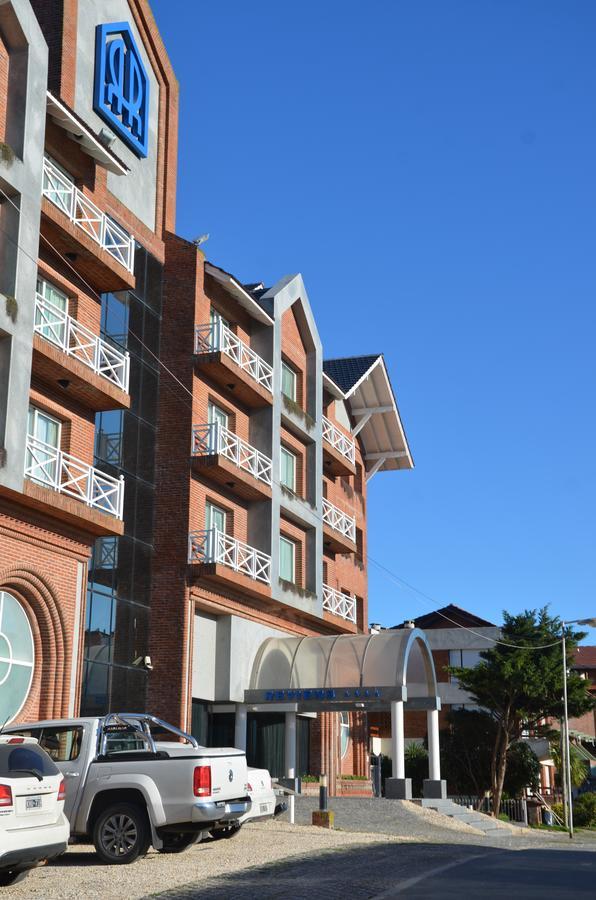Hotel Reviens Pinamar Esterno foto